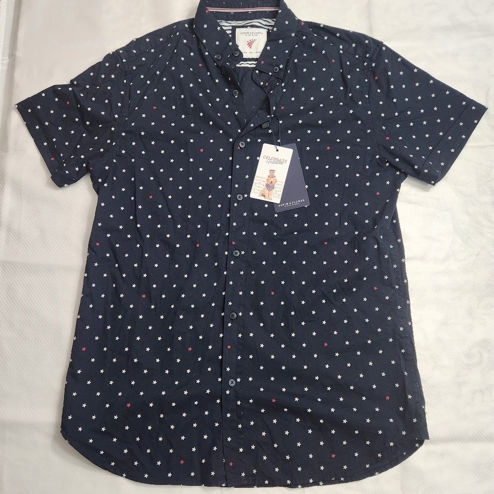 3/$25 Denim & Flower mens navy blue button down red and white star print size S